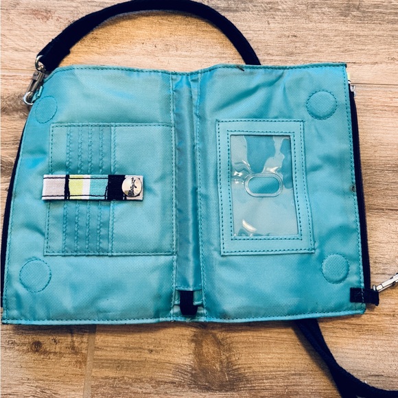 Thirty One Cross Town Wallet/Bag - Sea Stripe - Picture 5 of 8